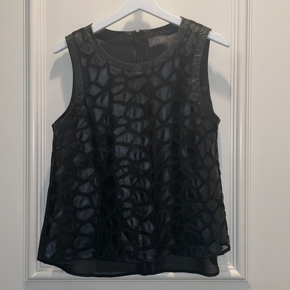 ASTR Black Mesh Tank Top Blouse With Faux Leather Animal Patch Print - Picture 2 of 3